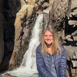 Meet your Posher, Adelyn